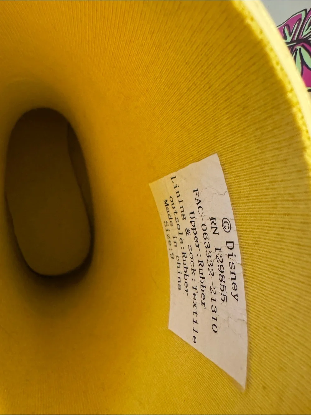 Disney Yellow Rubber Rain Boots Floral Butterfly Daisy Waterproof Shoes Sz 9